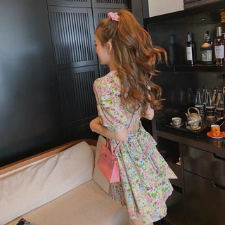 Đầm Hoa Cổ Ren