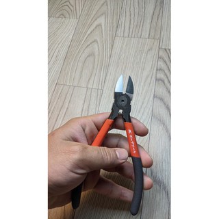 kiềm cắt dây nhôm