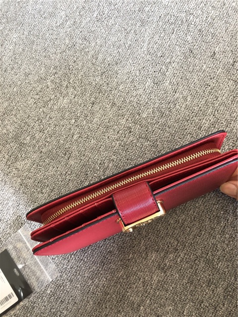 𝐕𝐢́ 𝐋𝐘𝐍 dài - 𝐌𝐚̂̃𝐮 𝐦𝐨̛́𝐢