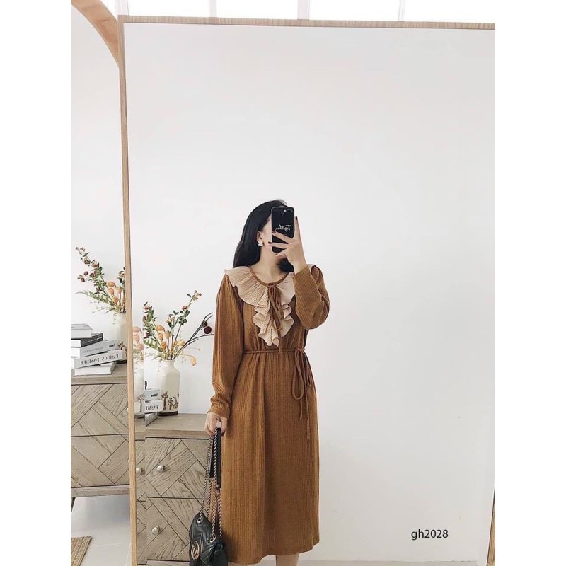 [Rẻ Vô Địch ]Về hàng em váy len zip bèo lơ cổ kèm dây thắt eo xinh lắm ạ Chất len zip dày mịn giãn bao đẹp Hàng may kỹ