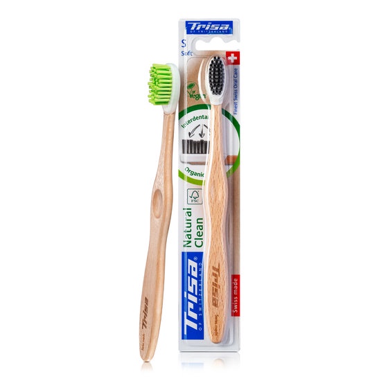 Bàn Chải Đánh Răng Thân Gỗ Trisa Natural Clean Từ Thiên Nhiên