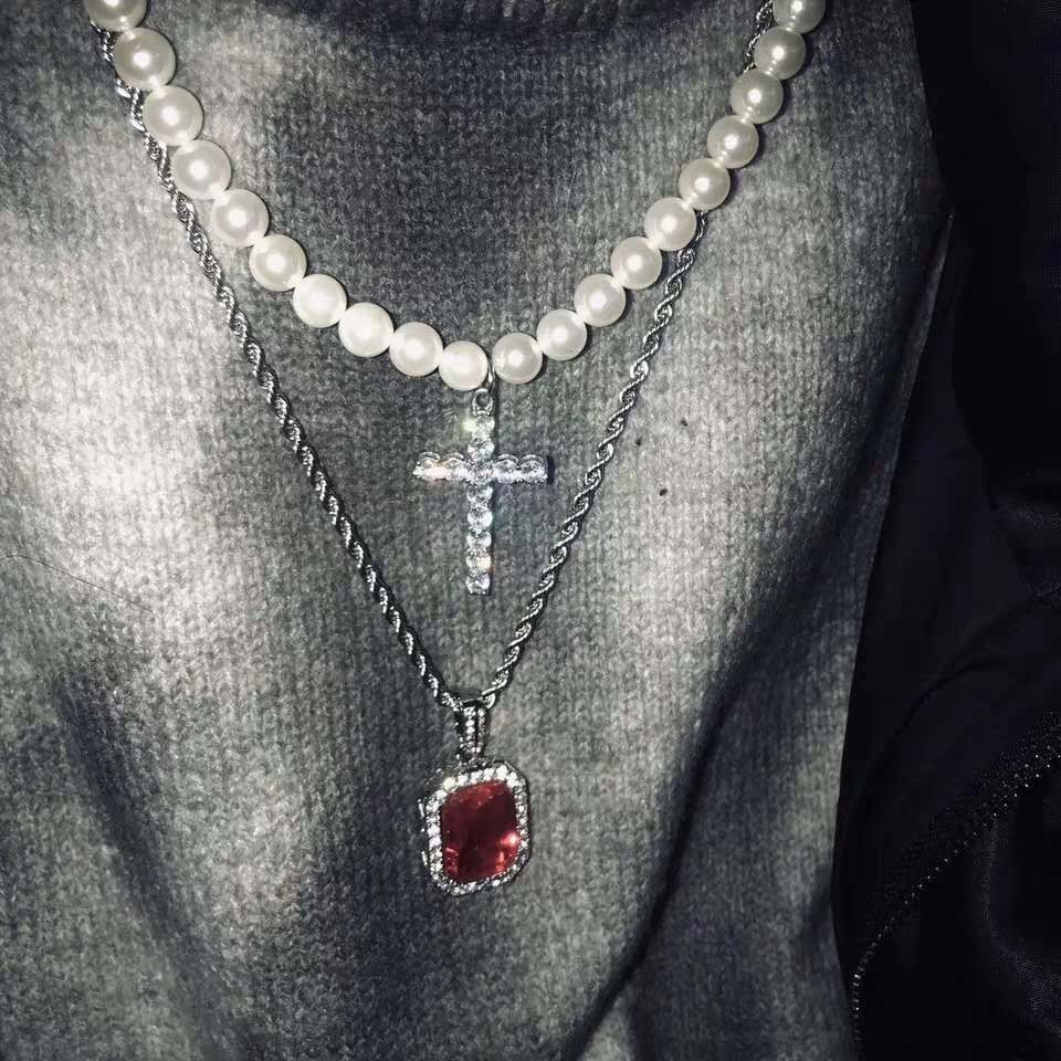Vòng cổ choker chuỗi hạt ngọc trai phối mặt hình chữ thập đính đá phong cách Hàn Quốc cho nam và nữ