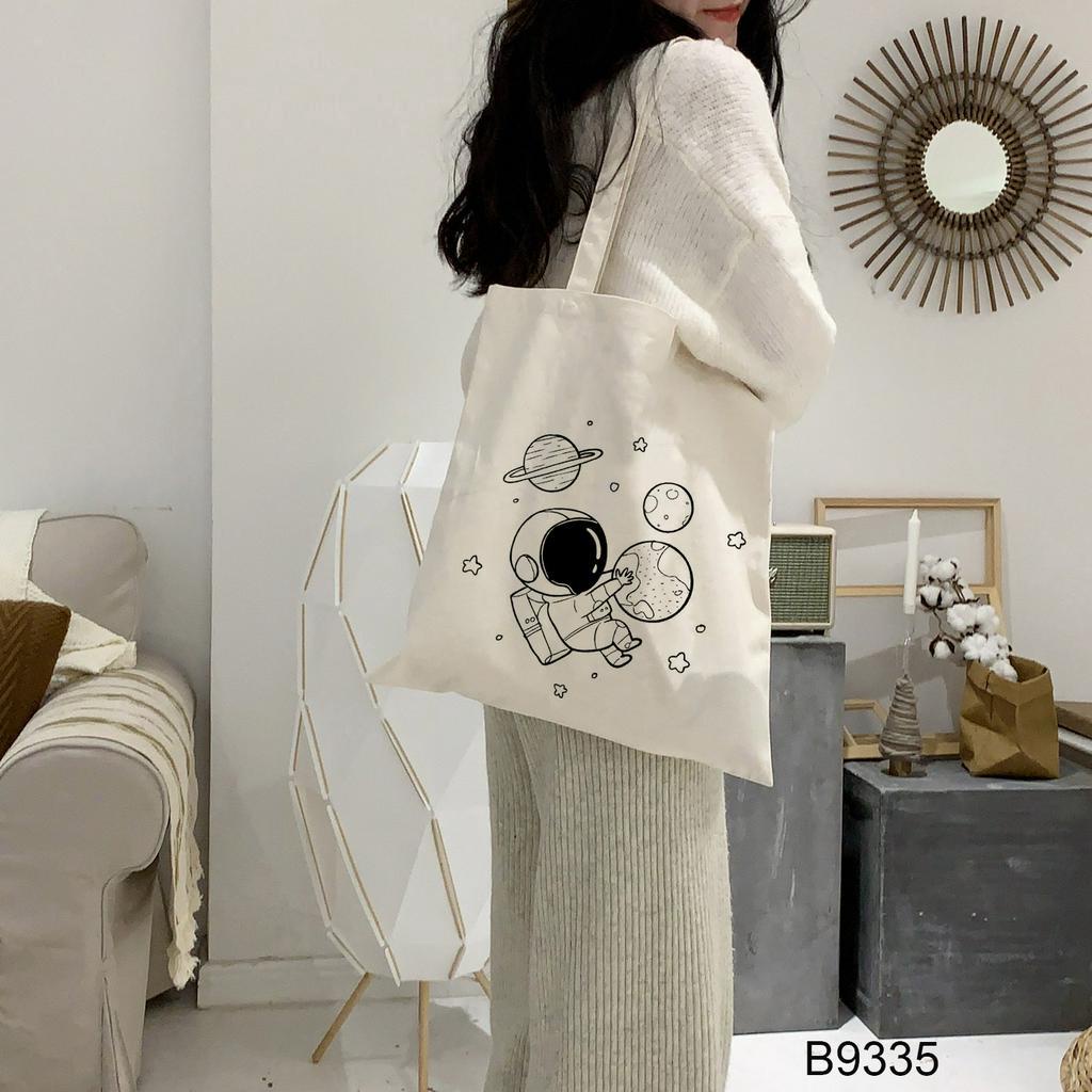 Túi Đeo Vai Vải canvas In Họa Tiết Phi Hành Gia Hoạt Hình Dễ Thương Cho Nữ