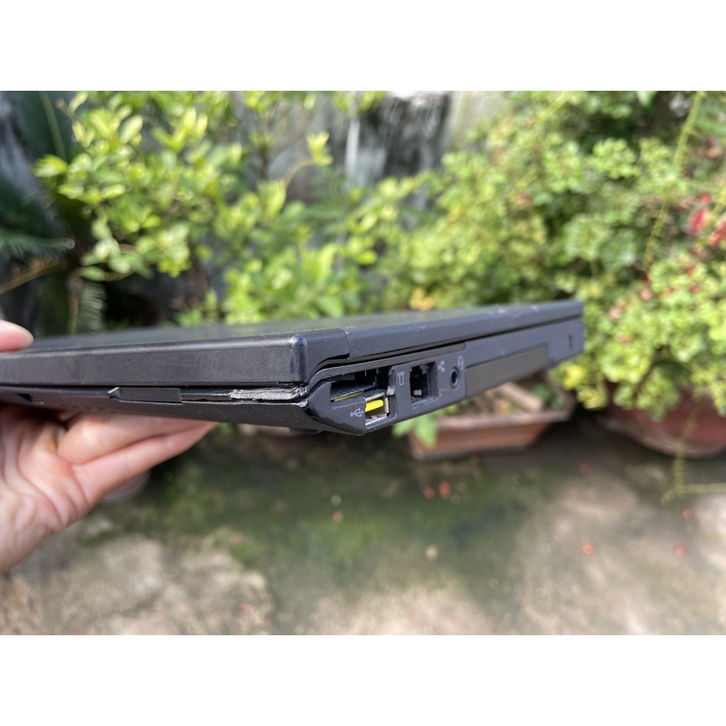 Máy tính xách tay ThinkPad X230