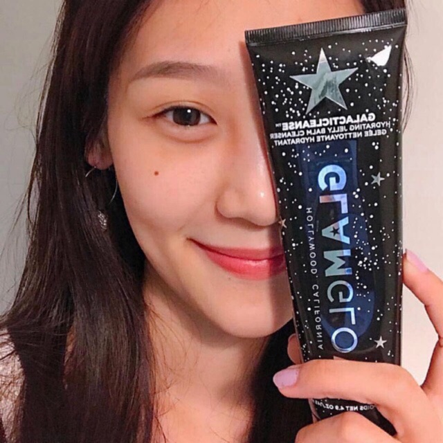 Sửa rửa mặt GlamGlow 3 trong 1 Galaticleanse, 145ml