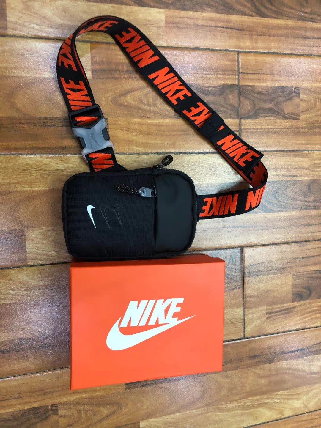 Túi Đeo Chéo Thể Thao Nike Cỡ Nhỏ Thời Trang Năng Động