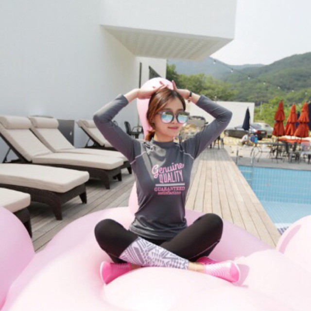 Giá sập sànĐồ bơi quần dài, tay dài qc