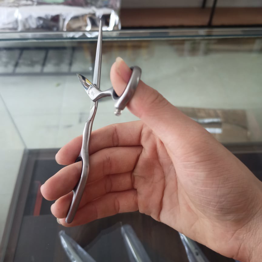 - Kéo cắt tóc giá rẻ P 6.0