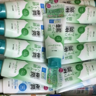 Sữa rửa mặt Hada Labo Gokujyun Face Wash