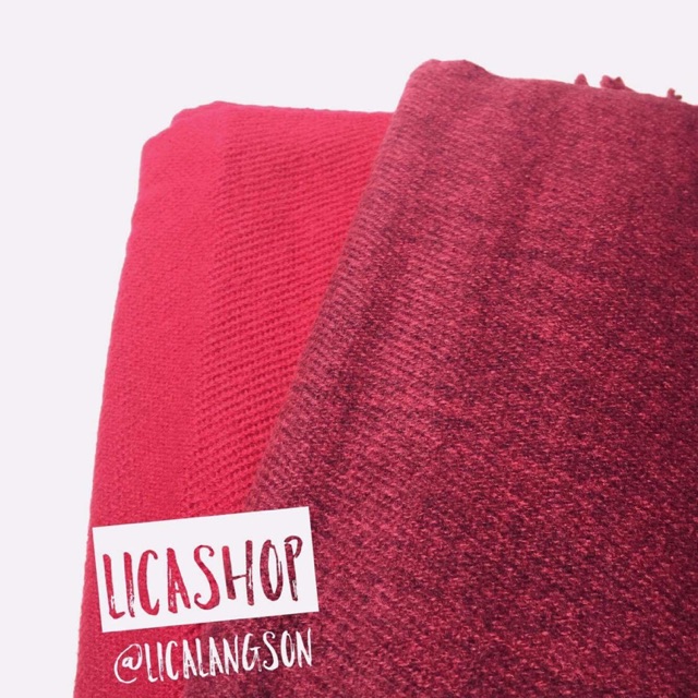 Set 2 khăn Acne Studios