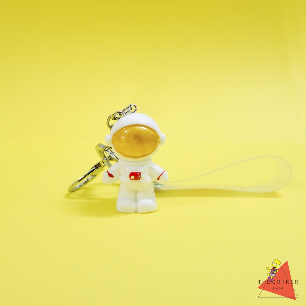 Móc khóa phi hành gia - Astronaut Keychain (Ảnh thật)