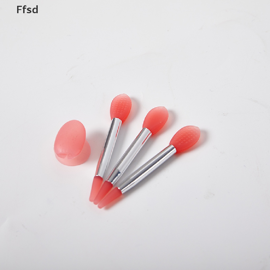 [Hàng mới về] 3 Cọ thoa son dưỡng môi mặt nạ môi bằng silicone với nắp đậy chống bụi