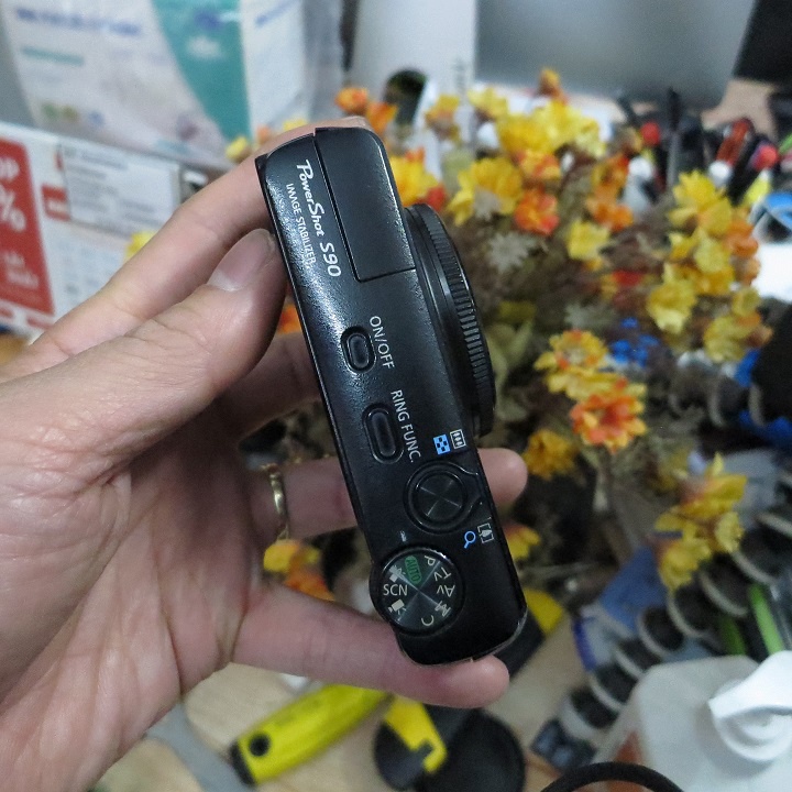 Máy ảnh canon S90 dòng S compact cao cấp quay chụp tốt