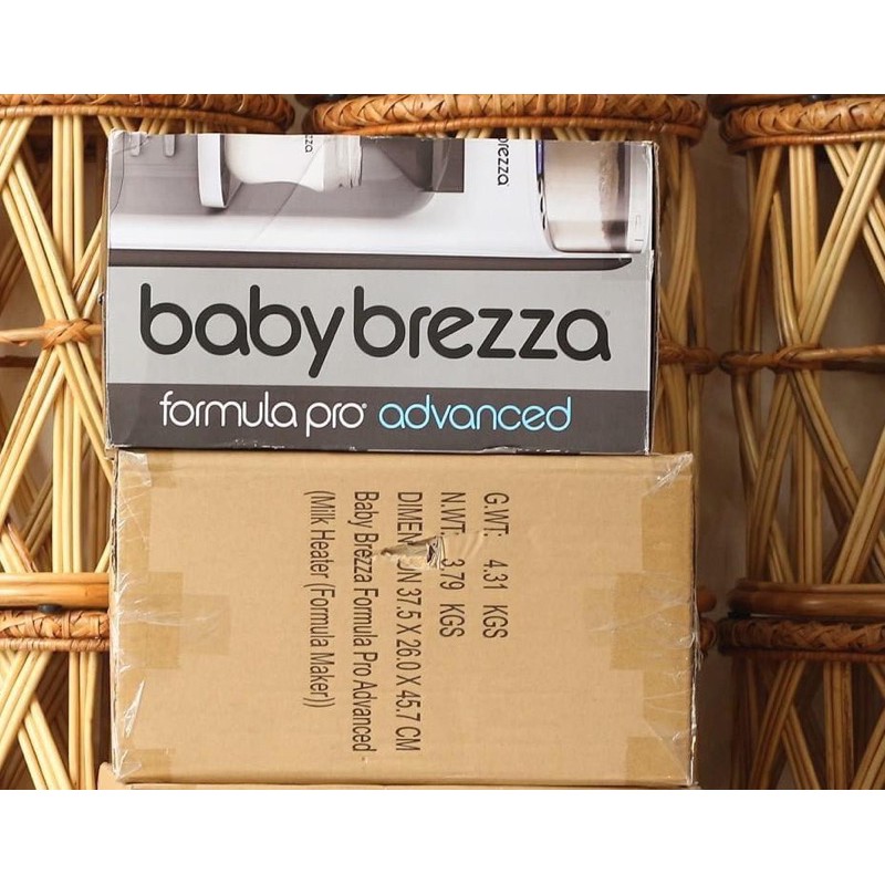 Máy pha sữa Baby Brezza Formula Pro Advanced thế hệ thứ 2