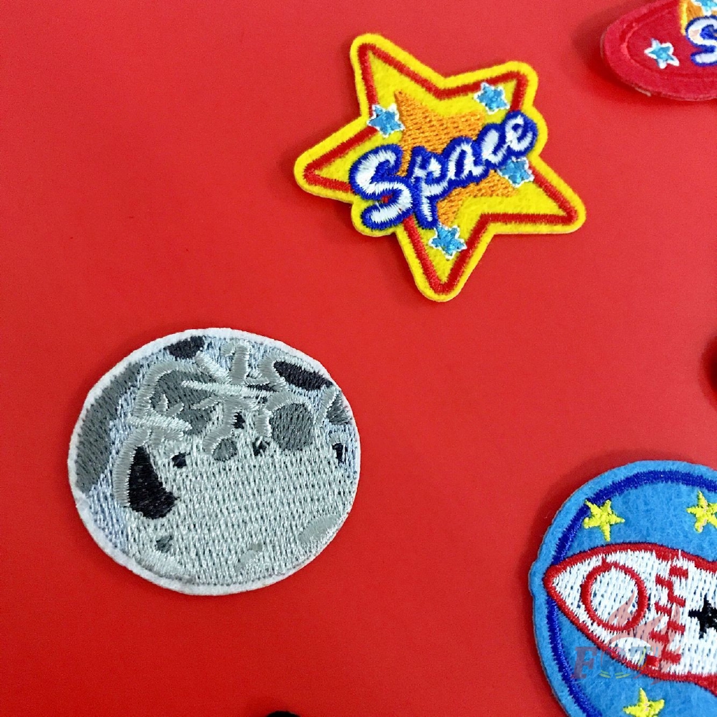 Miếng ủi vải hình hành tinh ngôi sao NASA thời trang mới
