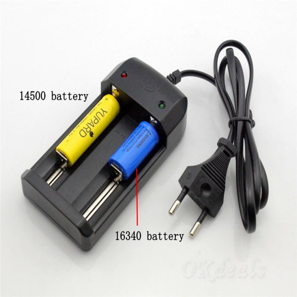 Củ sạc tự động ngắt sạc màu đen tiện dụng Li-ion 26650 18650 16340 14500 Eu