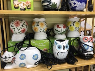 Đèn xông tinh dầu