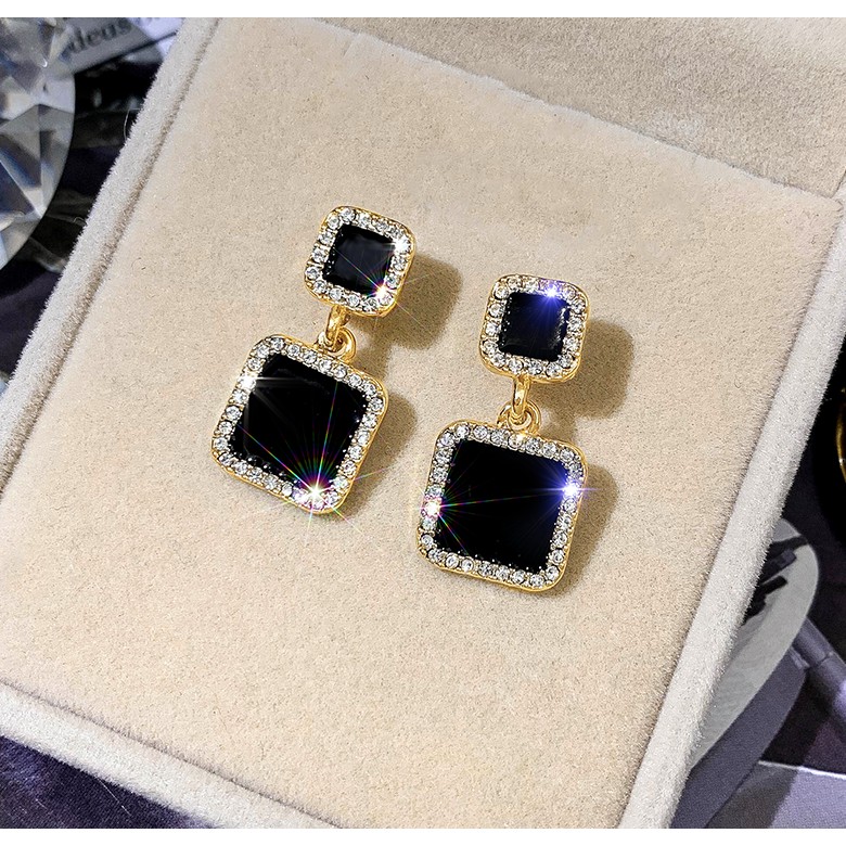 Bông tai đính đá họa tiết hình vuông sang trọng BT103