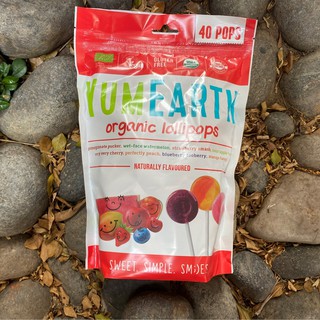Kẹo mút Yumearth 300 cây