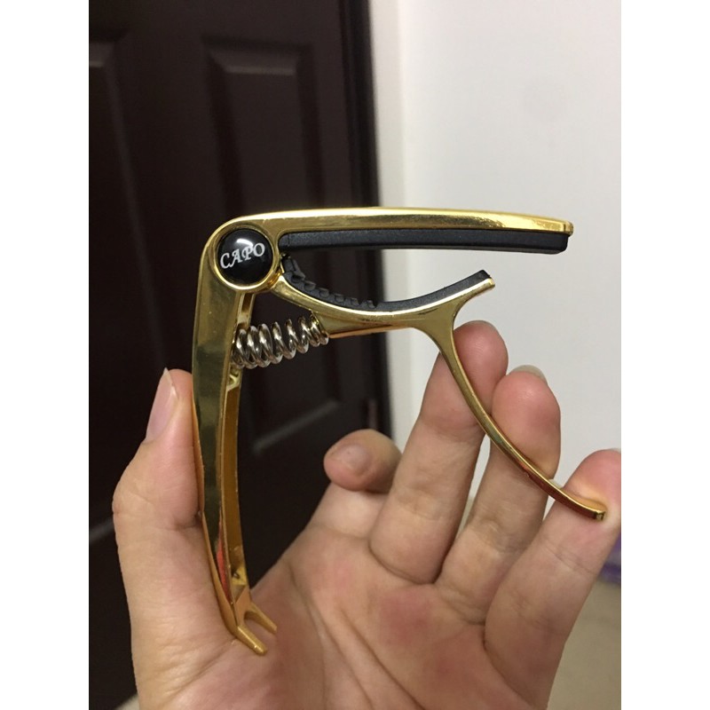 Capo guitar lò xo 4 màu 2 chức năng cho đàn Acoustic và Classic bằng thép (tặng pick Alice) G4U Guitar