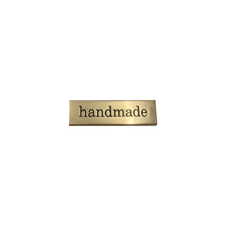 Mác Handmade mạ vàng