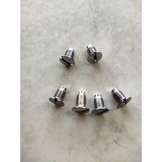 Ốc mặt nguyệt vắt sổ