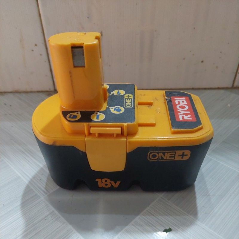 Vỏ pin Ryobi 18v (pin hàng bãi Nhật).