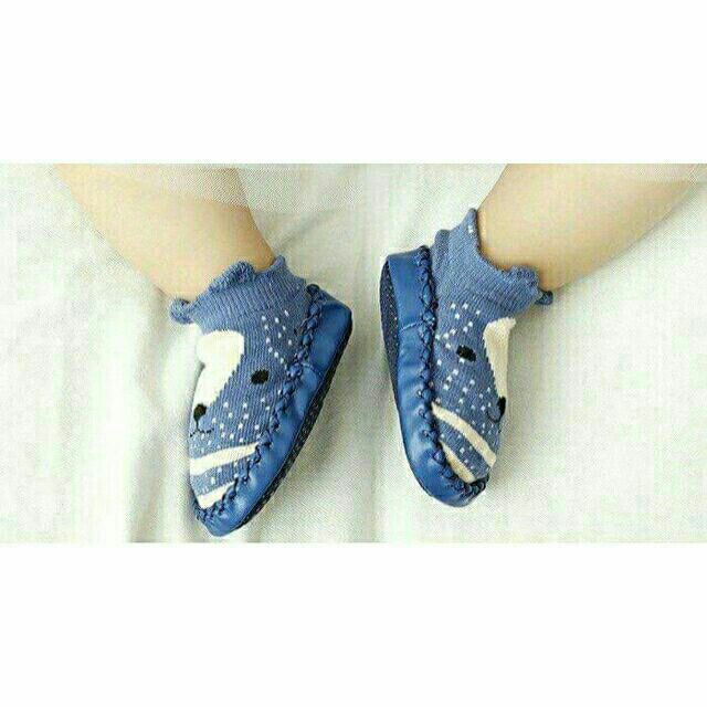 Giầy tập đi chống trượt ( vớ chống trượt)