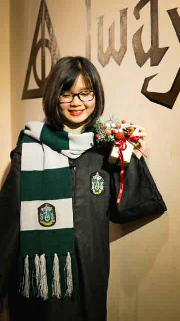Khăn quàng len Hogwarts - Harry Potter