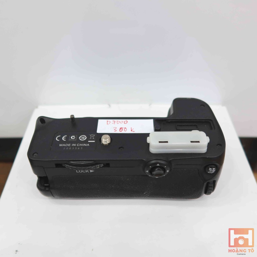 Grip MB-D11 for Nikon D7000 cũ