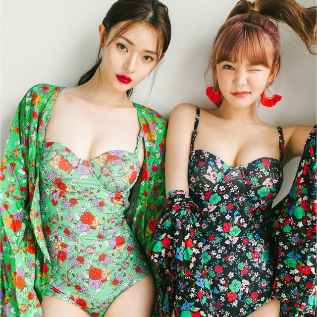 Bikini cúp ngực hoa nhí (kèm áo khoác tone siệt tone)