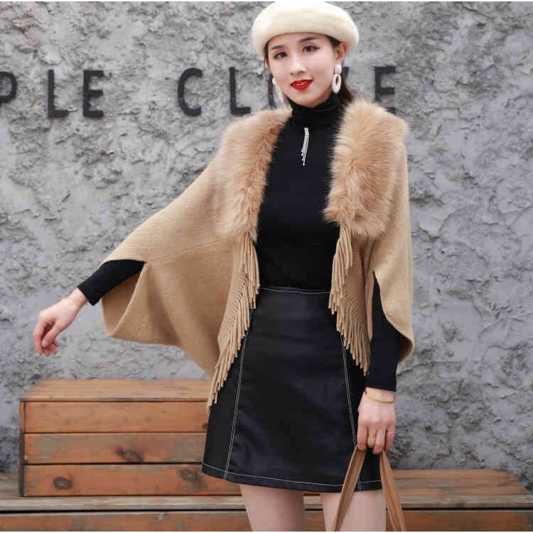 Áo khoác len áo choàng tua rua cổ lông thời trang