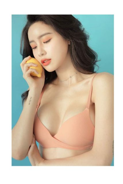 Áo lót ngực nữ không gọng đệm mỏng Harita cao cấp xuất Nhật