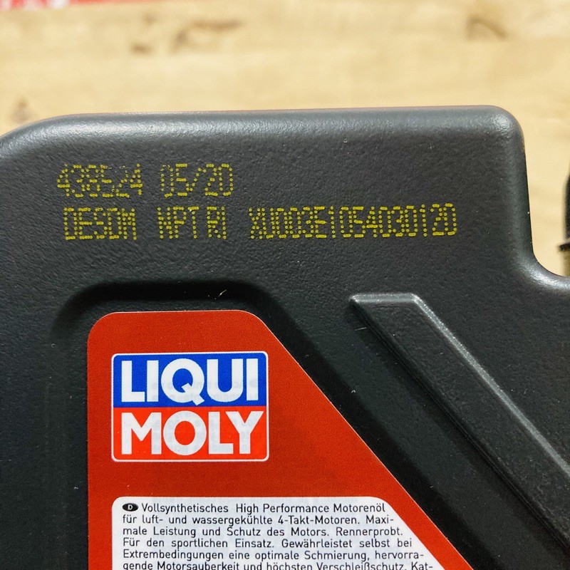 Nhớt Cao Cấp Liqui Moly 4T Synth 5W-40 Street Race API SN Plus Jaso MA2 1Lit Combo 1Lit1 1Lit2 1Lit3 1Lit4