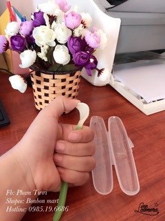 Thìa ăn kèm hộp Combi
