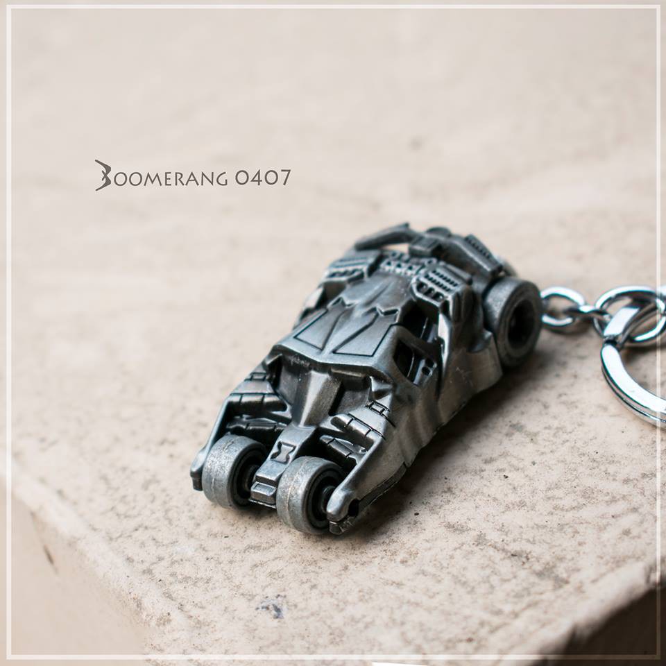 Móc chìa khóa Batmobile Mô phỏng Siêu anh hùng, Quà tặng độc đáo