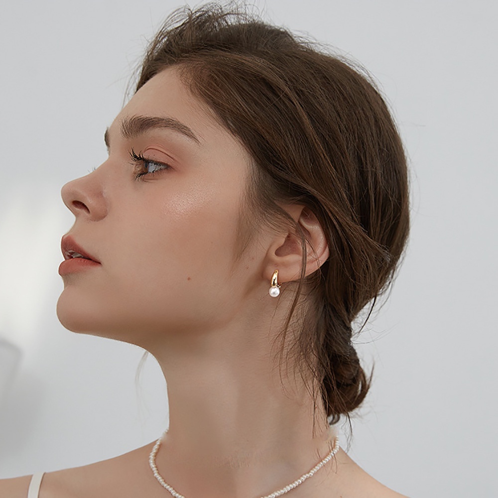 Bông tai hình tròn đính ngọc trai giả thời trang Hàn Quốc cho nữ