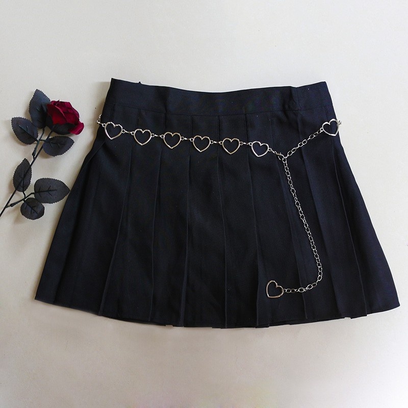 Vòng Cổ Kim Loại Gắn Mặt Trái Tim Độc Đáo Phong Cách Harajuku