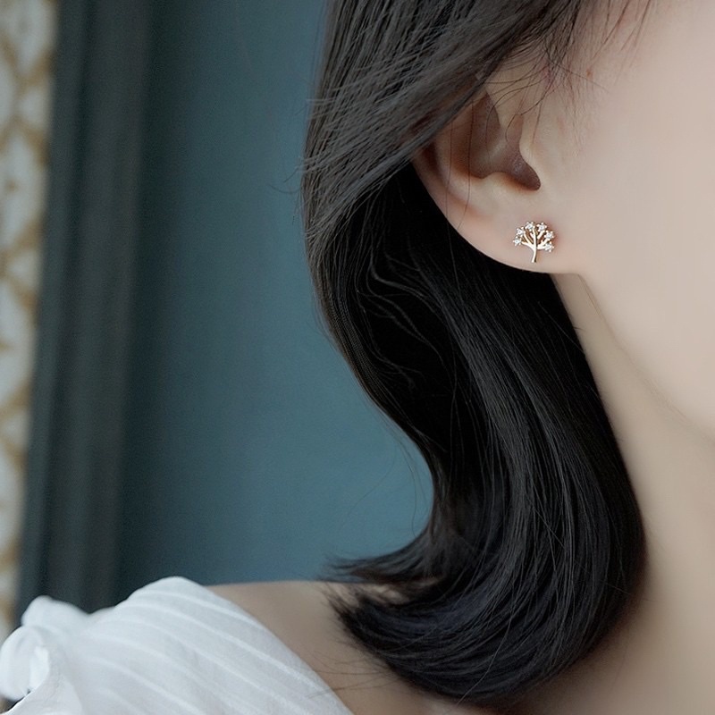 Bông tai nữ hình cây pha lê THJ chuẩn bạc ta ,kiểu đeo cá tính