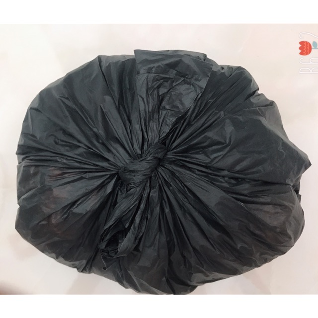 Đồ bơi của bạn Ngân Yến