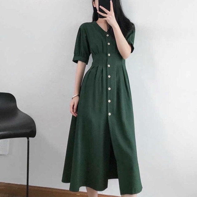 Đầm xanh lính xếp li