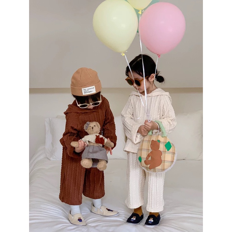 Bộ len xoắn quần sớ rộng cho bé
