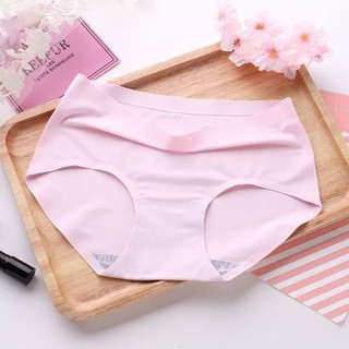 Quần lót su đúc không đường may