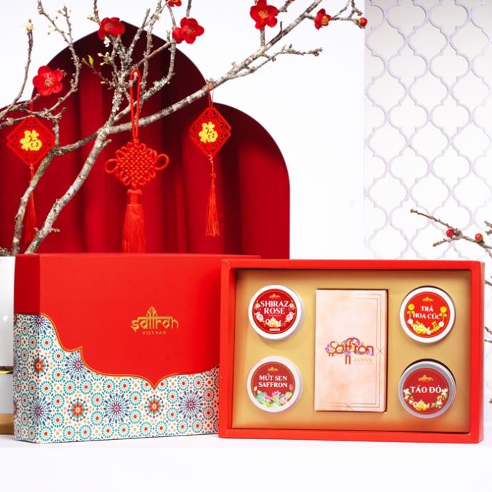 Set quà tết Nhụy hoa nghệ tây Saffron Jahan với mứt Sen và Trà hoa