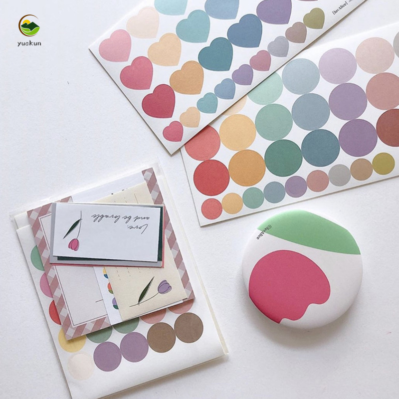 Giấy Dán Tường Trang Trí Họa Tiết Chấm Tròn