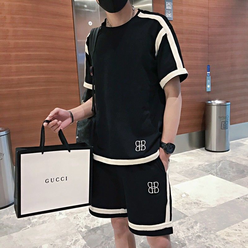 Bộ Đồ Ngắn Tay Dáng Rộng Thêu Trang Trí Giản Dị Dành Cho Nam