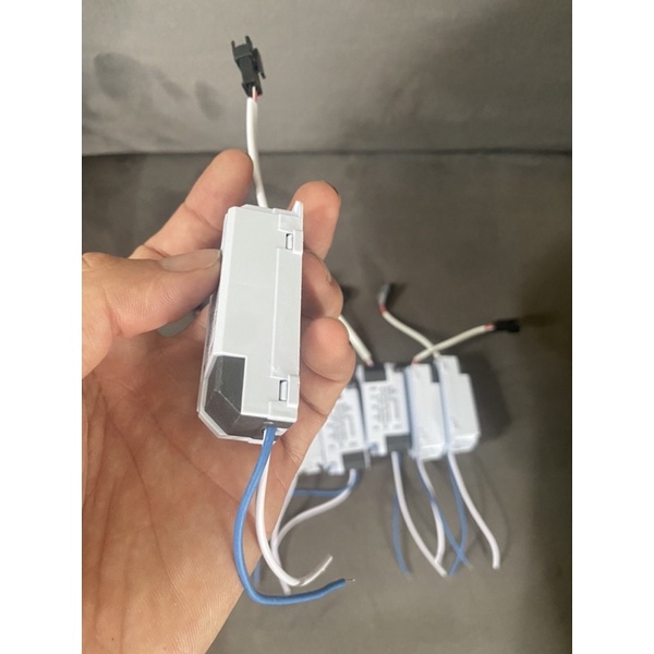 Nguon driver tăng phô chấn lưu đèn Led Âm trần 7w 3 màu