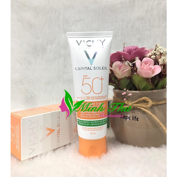 Kem Chống Nắng Vichy Capital Soleil SPF 50 Anti-Ageing 3-in-1 - Chống Nắng Dưỡng Da Kiểm Soát Nhờn