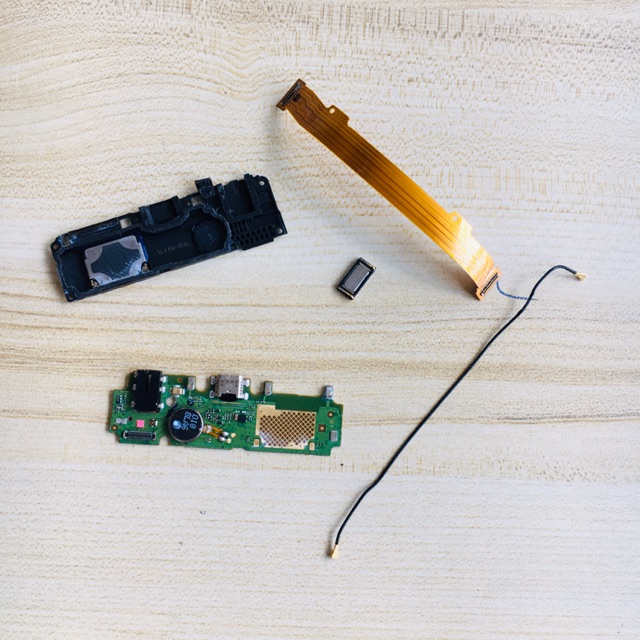 Linh Kiện Trong Vivo Y81 Zin Hàng Cao Cấp (cụm sạc, cáp nối, loa,...)