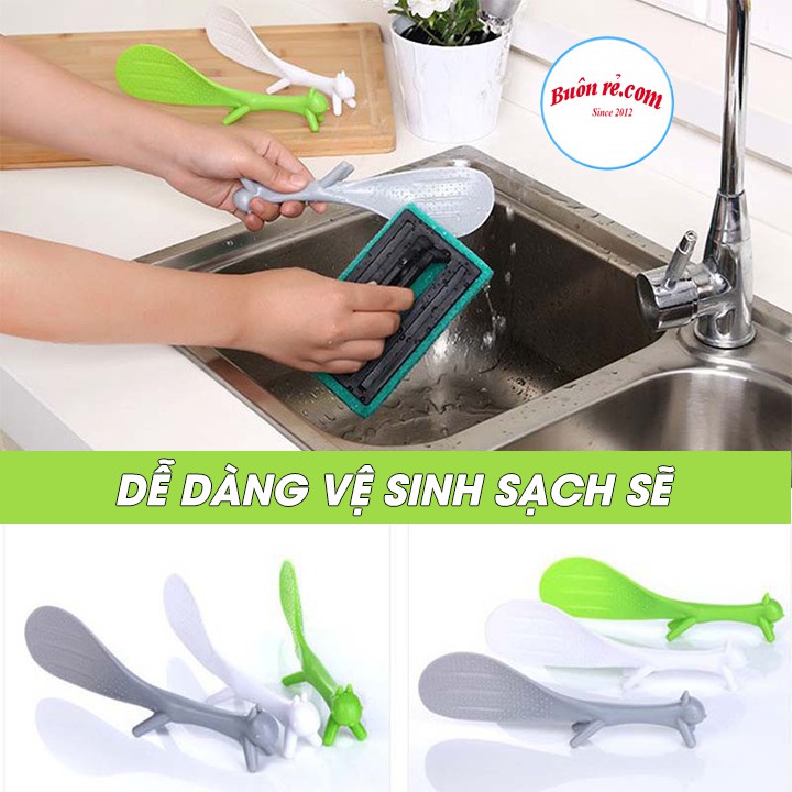 Muôi xới cơm hình sóc dễ thương - Thìa xới cơm nhựa PP chống dính - br00334